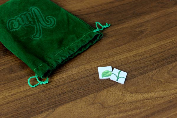 Drawing two plant tiles